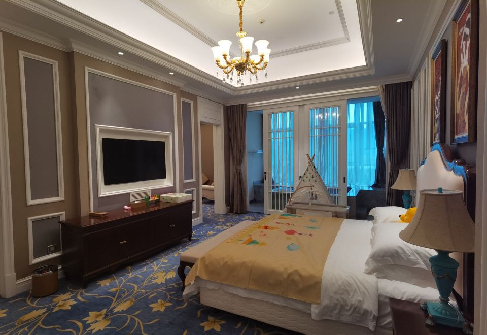 Baihualin Hot Spring Valley HotelHot Spring Valley Hot Spring Theme Scenic View Suite