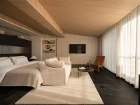 HEO Hezhu · Luxury Residence (Dali Ancient Town South Gate Branch)