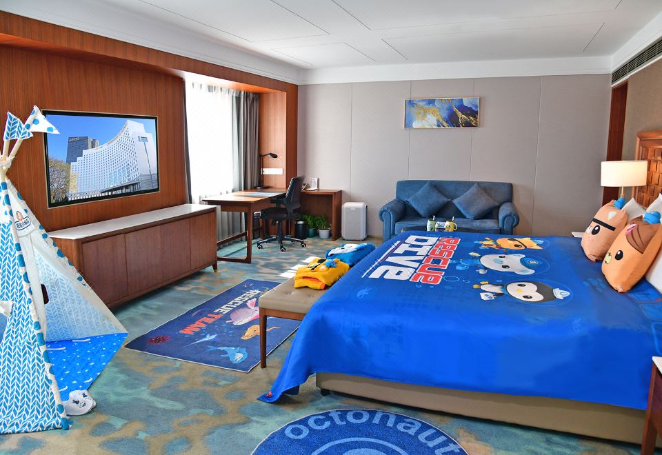 皇冠海底小縱隊親子豪華間