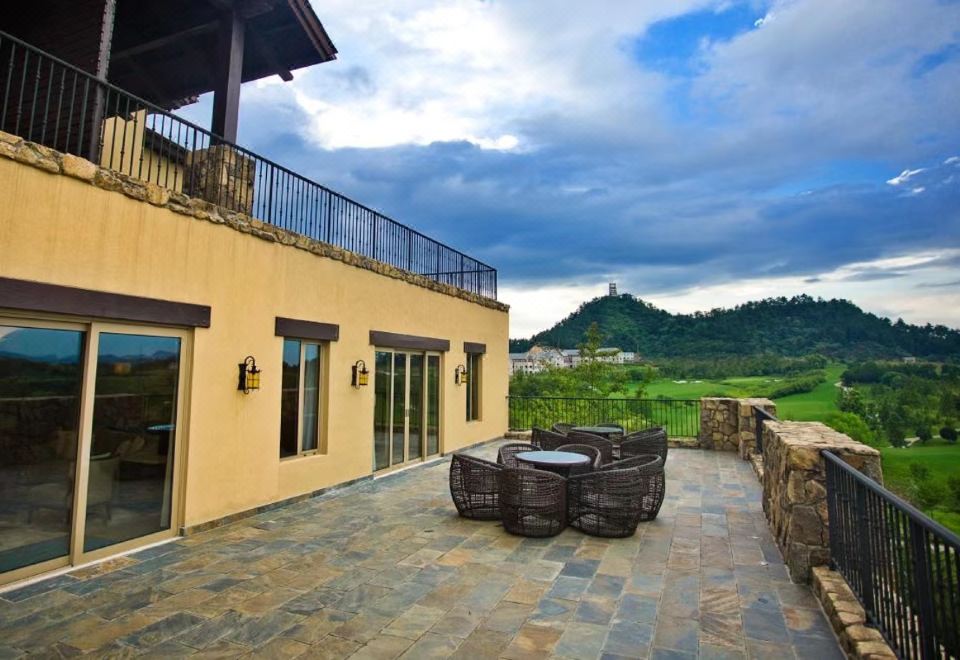 JW Marriott Hotel Zhejiang AnjiPresidential Suite