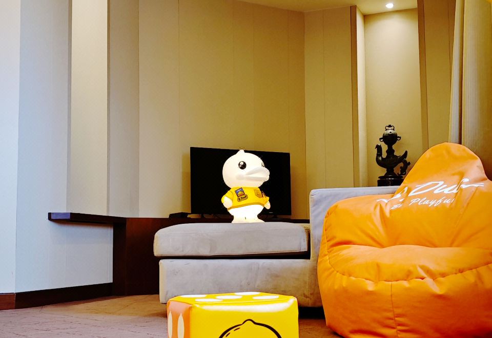 小黃鴨鳥巢景觀小童套房