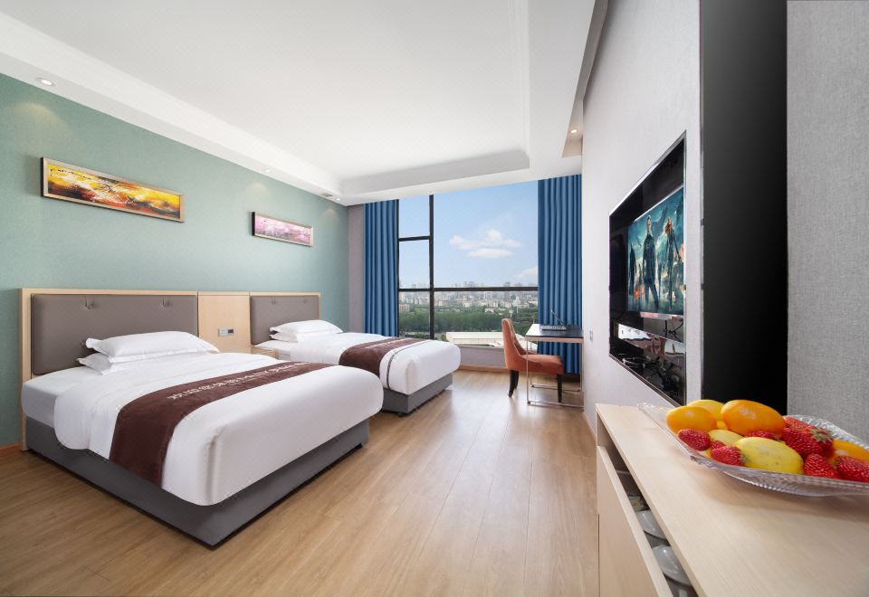 Shengjing Yijia Hotel (Xiangyang Railway Station People's Square Branch) Business Room - With View (2 Beds) (Females Only)