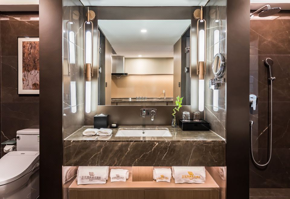 新貴賓樓行政大床房