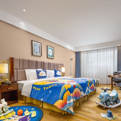 夢幻太空主題親子房（太空艙+坦克+木馬+積木+玩偶） 贛州山水大廈（南門口步步高店）優惠