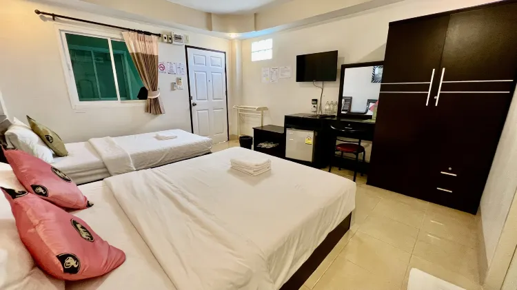 ห้องพักสำหรับสามท่าน