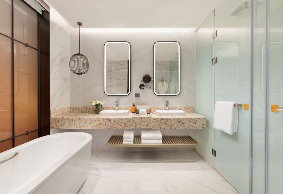 Club Med Urban Oasis Xianlin Nanjing ResortPremium Room-Twin Bed, Balcony