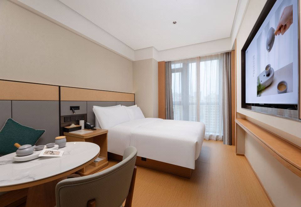 高級大床房+mini冰箱