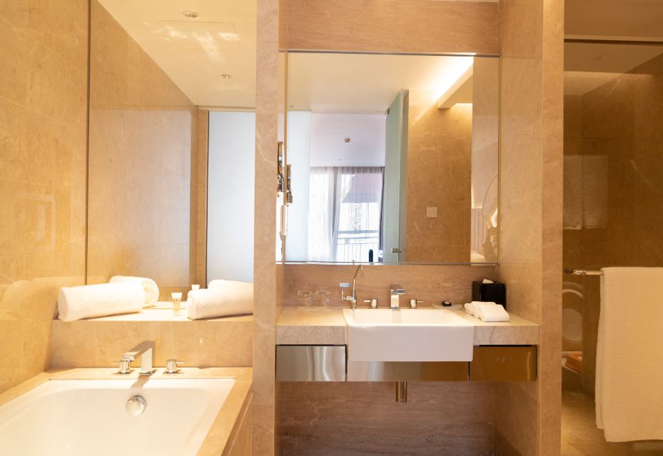 Forest Family Friendly Suite