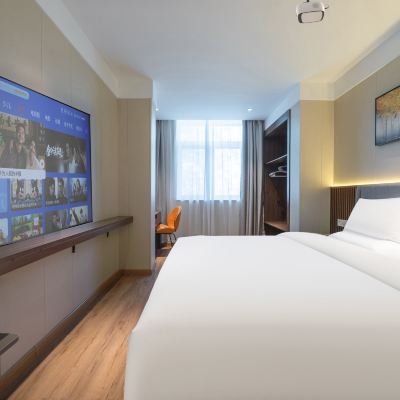 巨幕影音大床房+百寸巨幕+奇異果專享+舒睡安眠 西安途悅飯店（鐘鼓樓回民街店）優惠