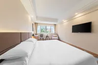 Jinghe Fashion Hotel