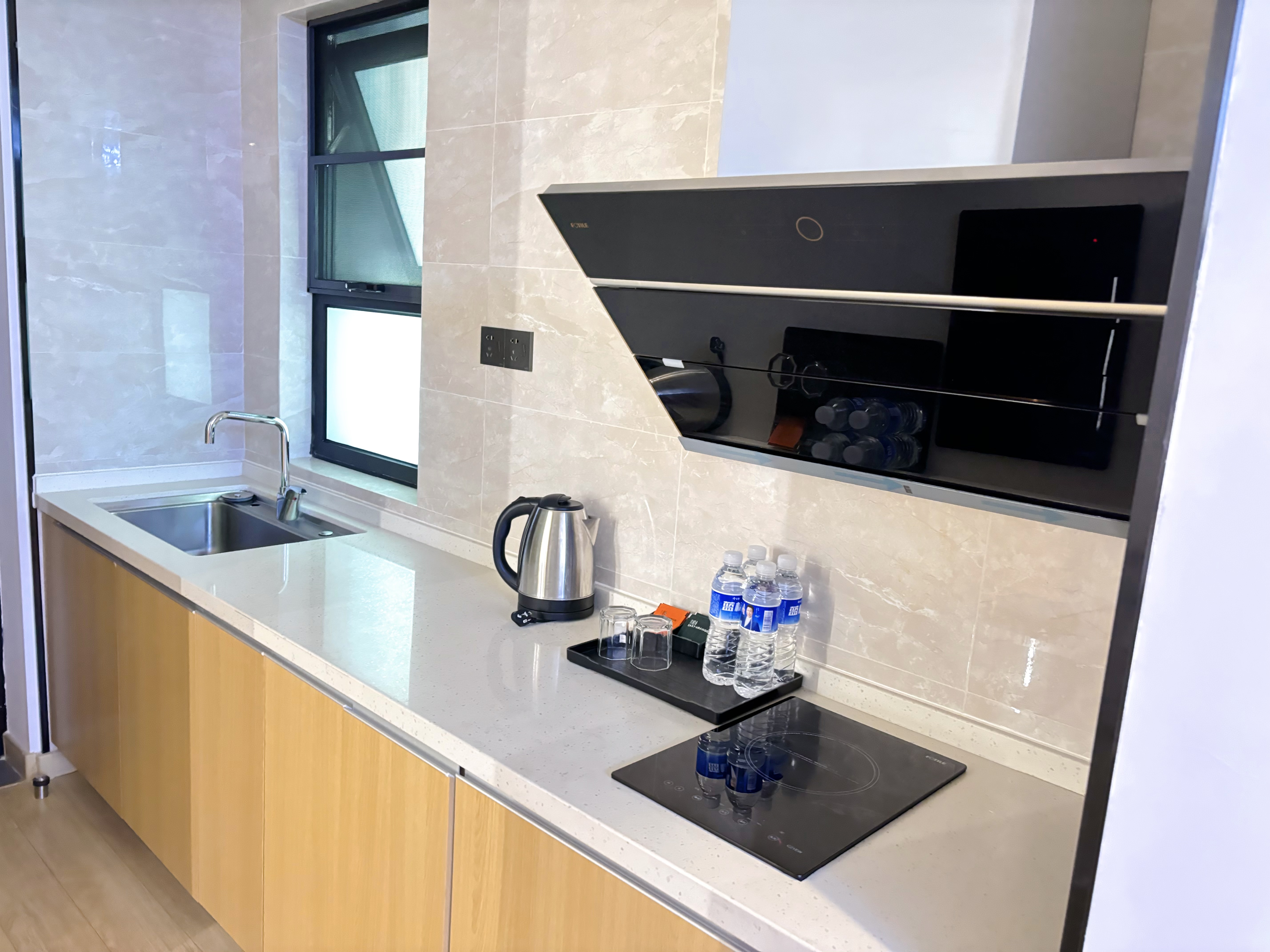 豪华家庭二室套房（阳台+冰箱+洗衣机）