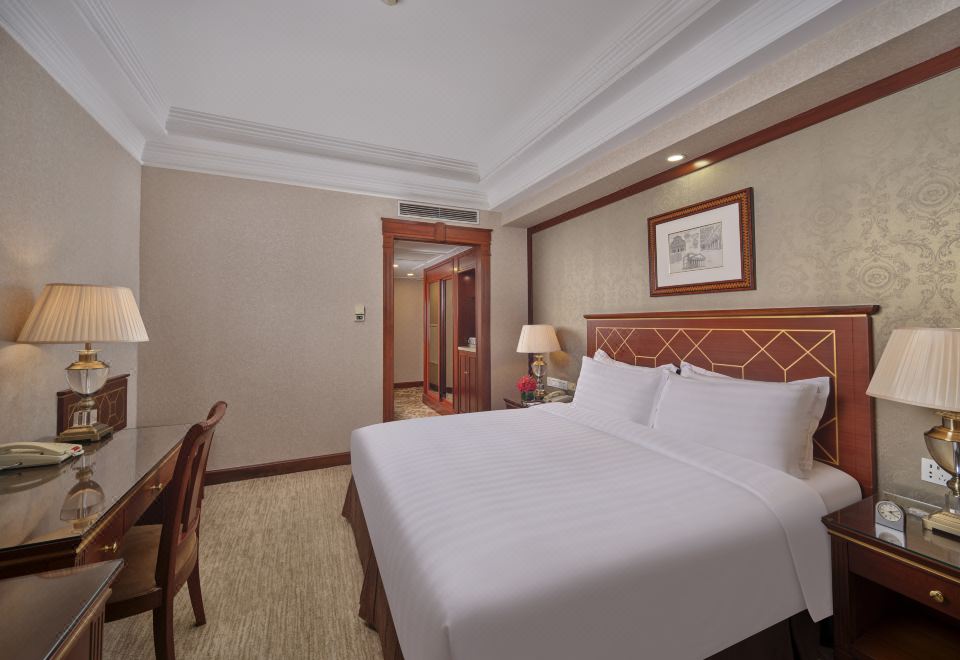 Jin Jiang Park Hotel ShanghaiStandard Queen Room