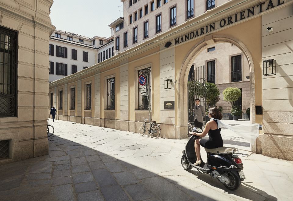 Hotel Mandarin Oriental, Milan, Exterior, Garden