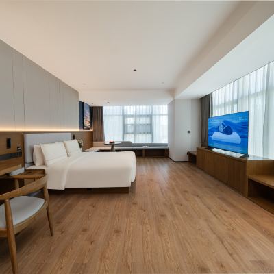 尊享城景大床房（深睡枕Pro+65寸電視+頂噴） 廈航站南飯店（廈門火車站萬象城店）優惠