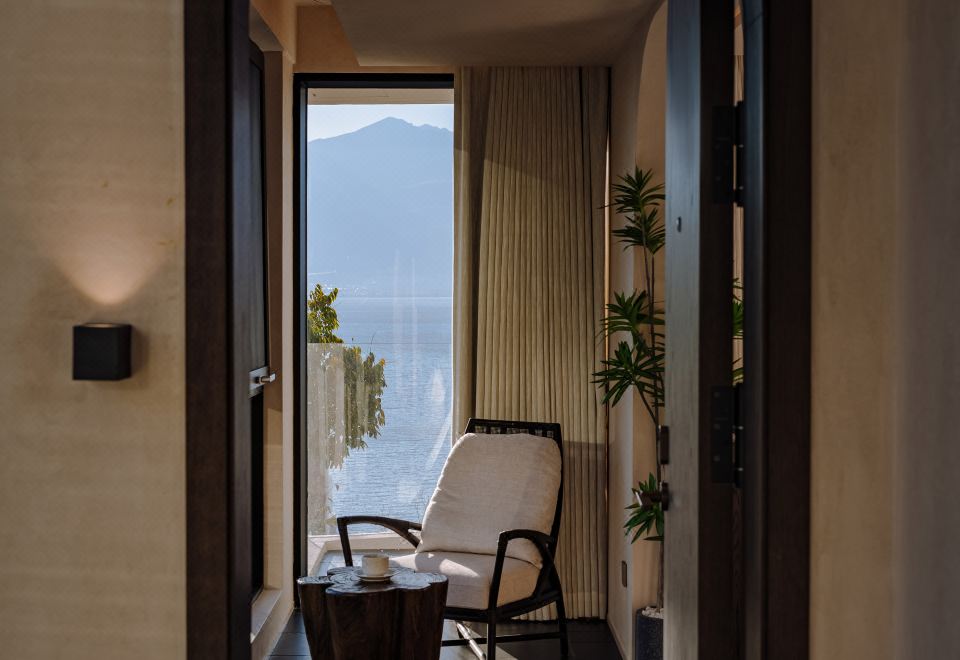 海景高級特大床房03「戴森吹風機+全屋智能」