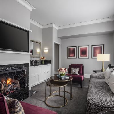 Corner One Bedroom King Suite Waldorf Astoria Chicago Promo Code