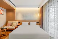 Shengtian Di Xian Yu Zhen Se zHSe Leisure Resort Center
