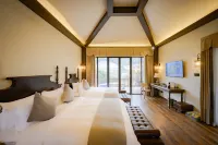 Three Gorges giraffe Park's Hotel