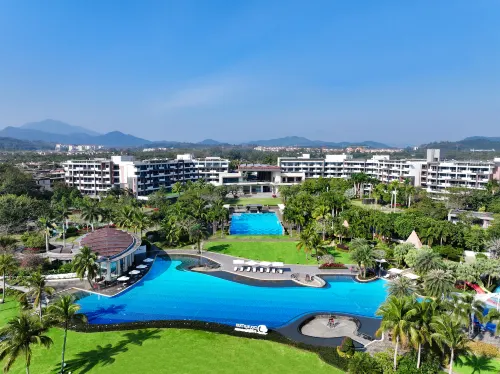 DoubleTree by Hilton Hainan-Xinglong Lakeside
