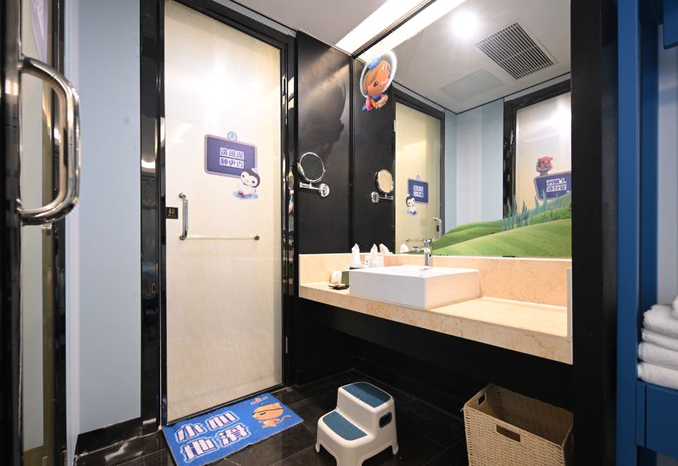 湖景海底小纵队主题房