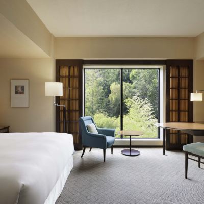 コンフォートフロア デラックスキング シェラトン都ホテル東京 クーポン