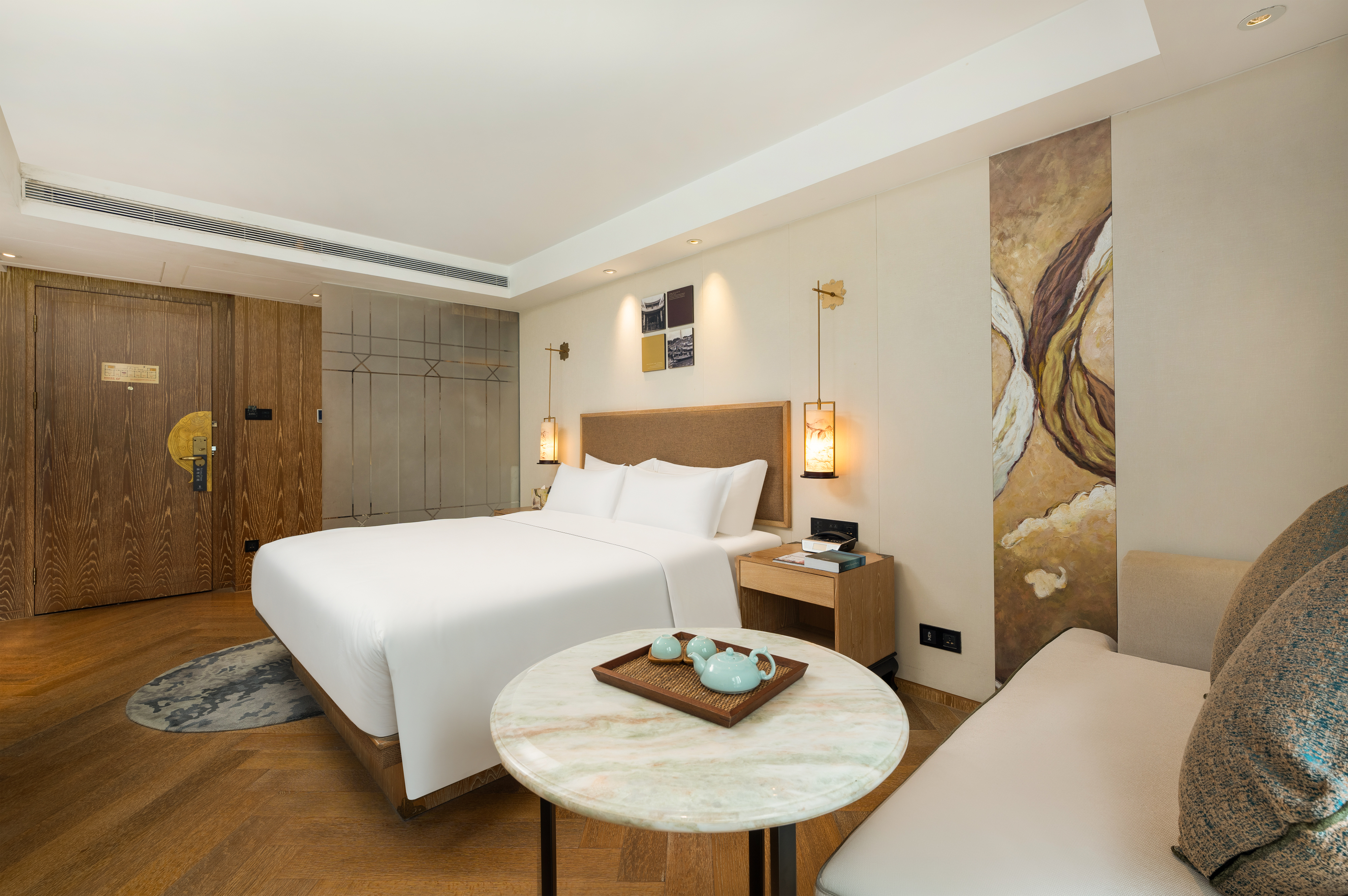 花殿·城景大床房（疗愈高奢洗护品+观景浴缸）