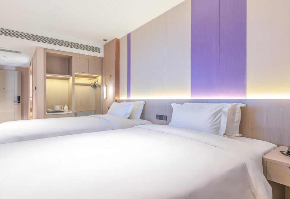 商务双床房（智能客控+手机投屏+慕斯床垫）