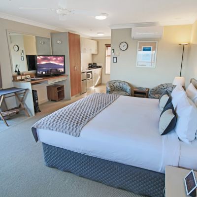 Premium Deluxe Studio Whangaparaoa Lodge Auckland Promo Code