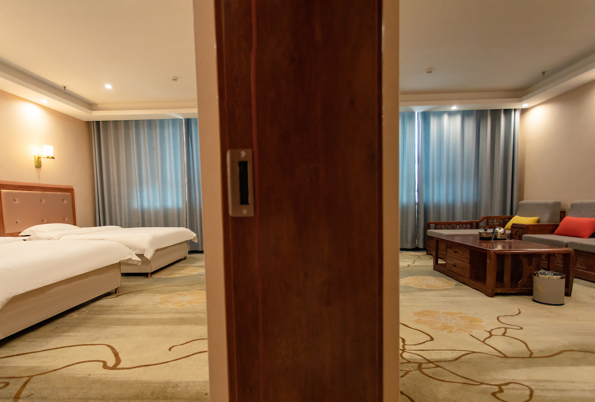 Huocheng Wanjiayue Hotel豪华中式套房（舒适床品+超大空间）