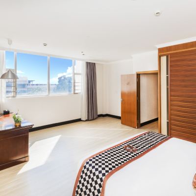 至尊·1房1廳行政商務套房 智營精選飯店（深圳寶安國際機場T3航廈店）優惠