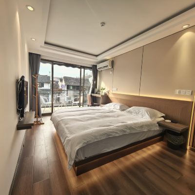 景外臨河大床房 西塘一花·一木·一民宿優惠