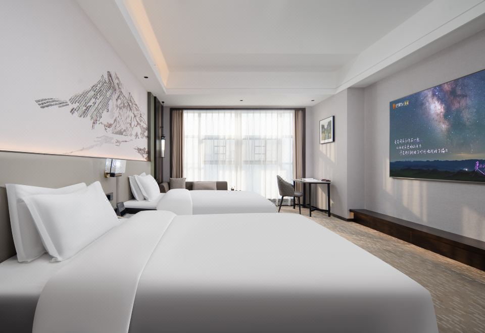 巨幕影音双床房