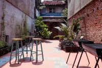 Local Backpacker Hostel のホテル
