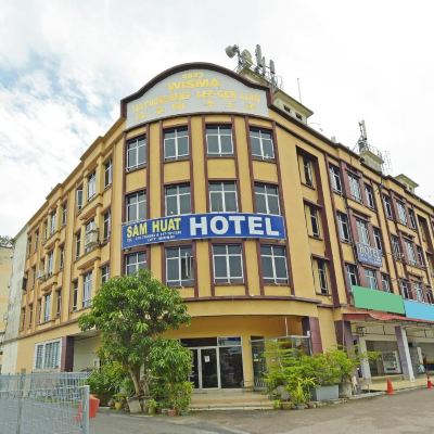 Eksekutif Premier Keluarga Kupon OYO 90494 Sam Huat Hotel