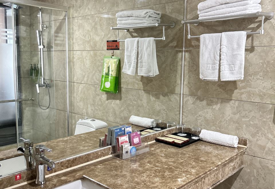 月光行政雙床房（全屋語音客控+簡約輕奢風）