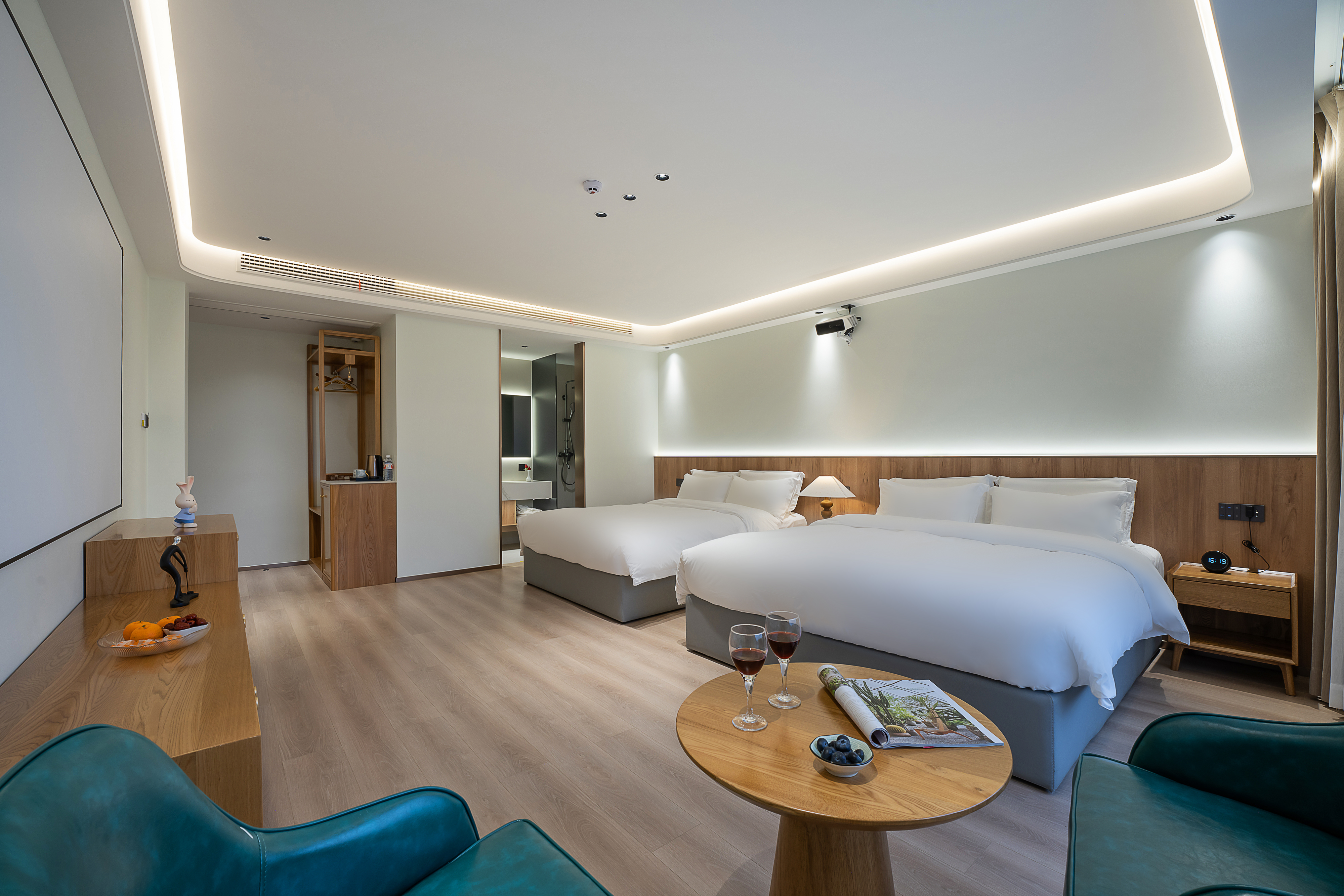 山薇·投影家庭房+巨幕投影+好眠床品+智能马桶