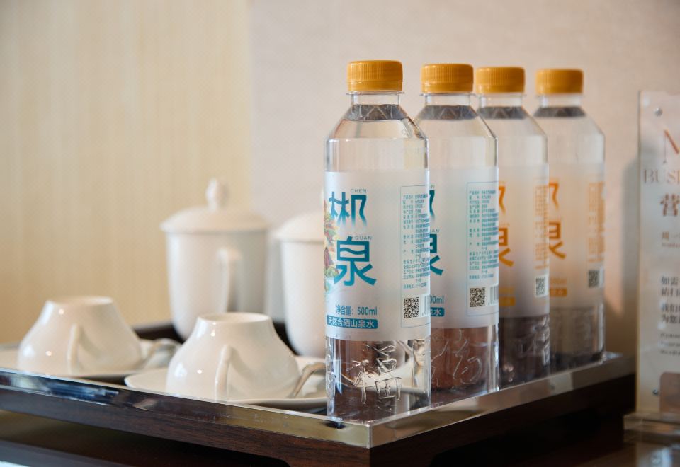 鸿运棋牌双床房（吸烟房）