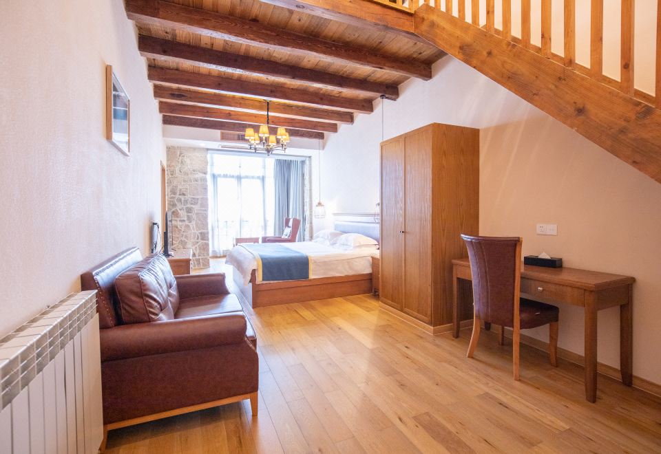 静谧沐享LOFT家庭房