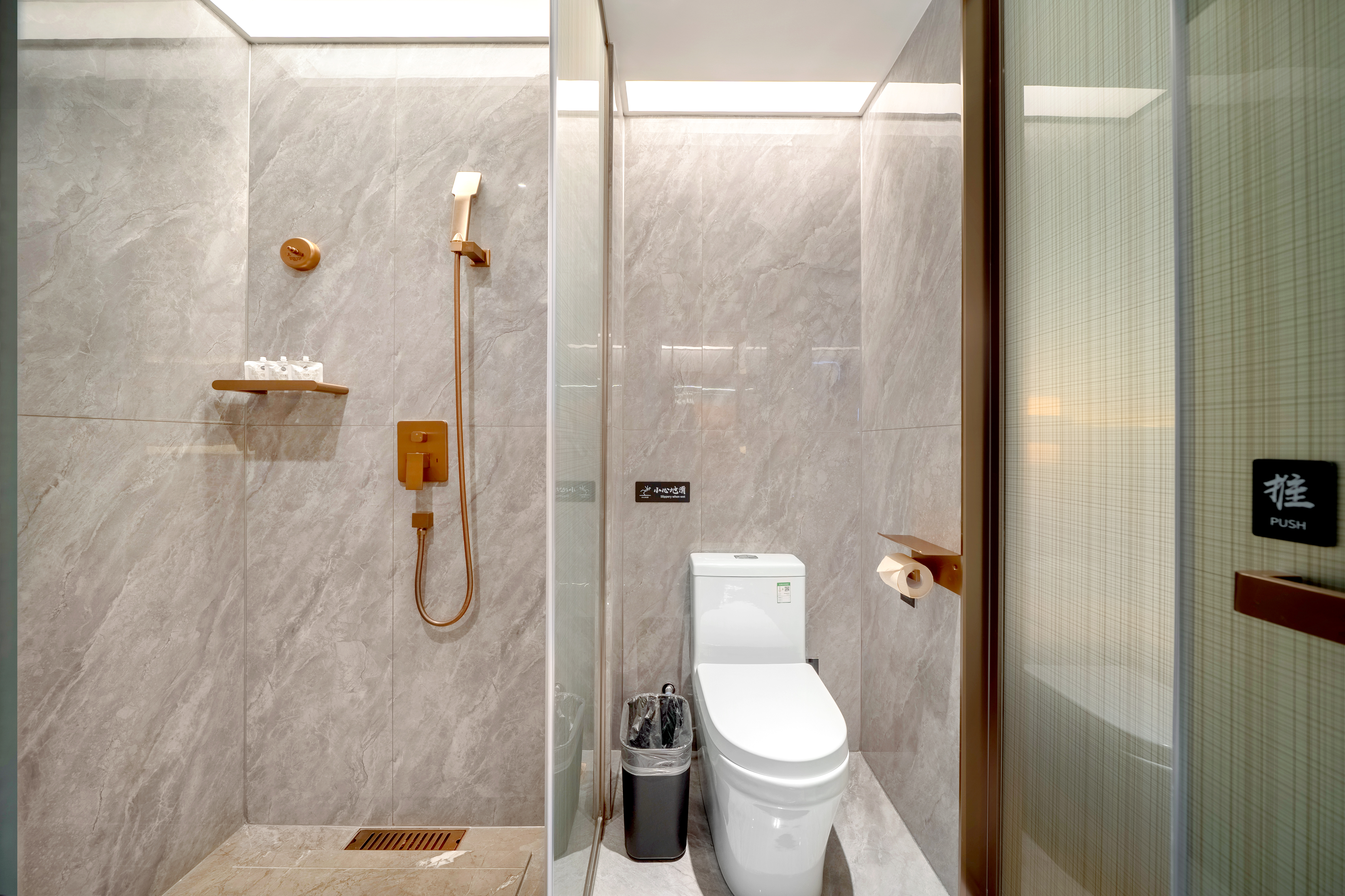 ZMAX Manxi Hotel (Harbin Central Street Sophia Church Store)两张床 MAX