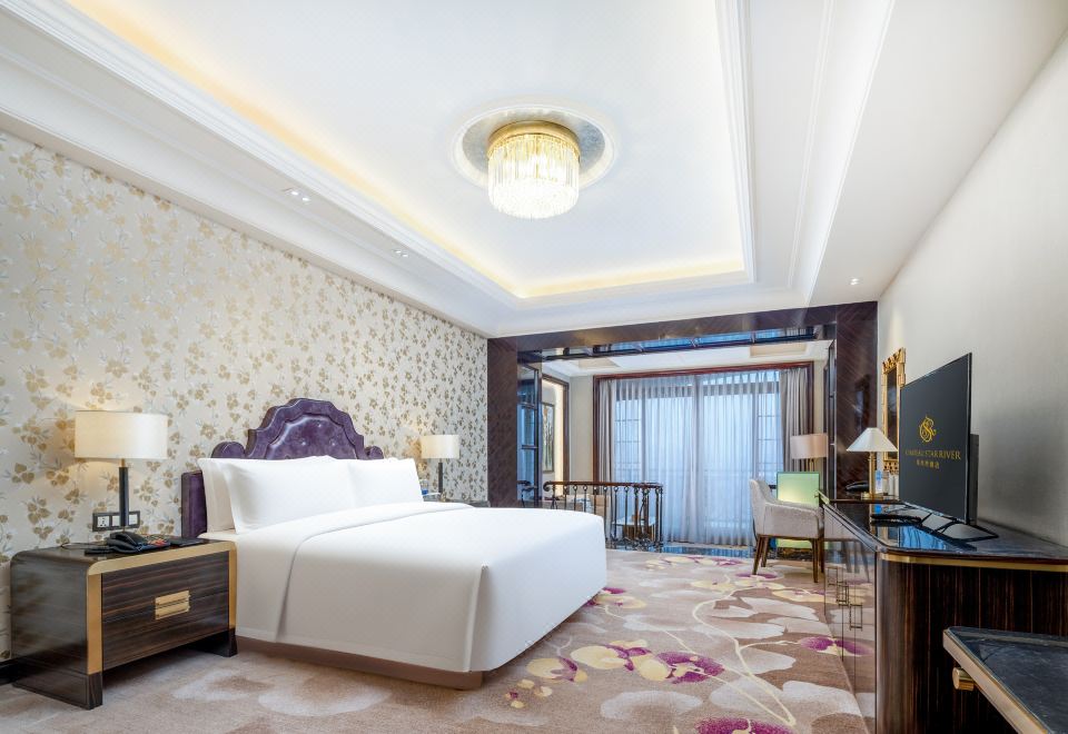 城堡江景大床房