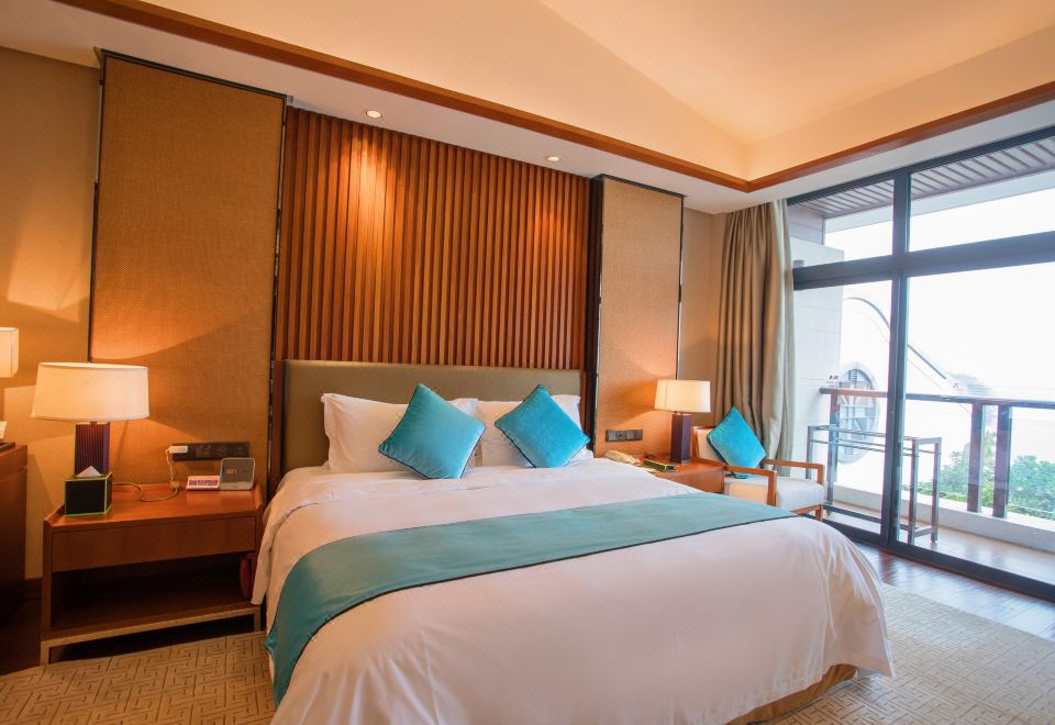 Narada Qiandao Lake ResortCentral Lake View King Room