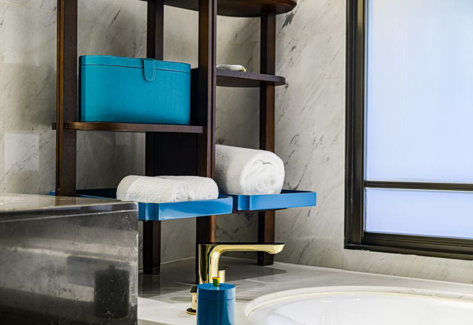 豪華湖景雙床房