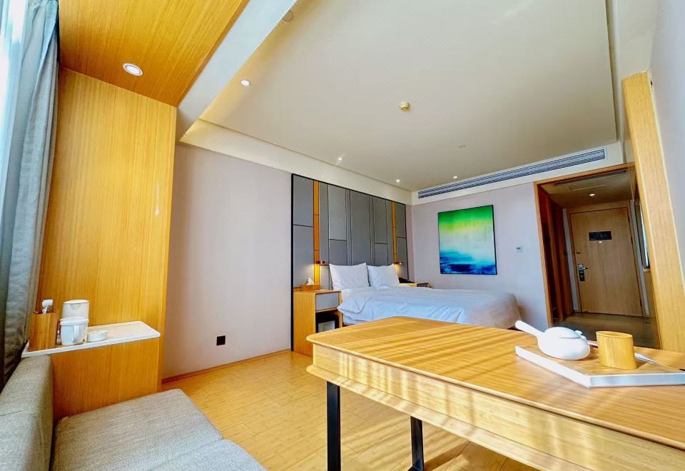 季眠商务大床房