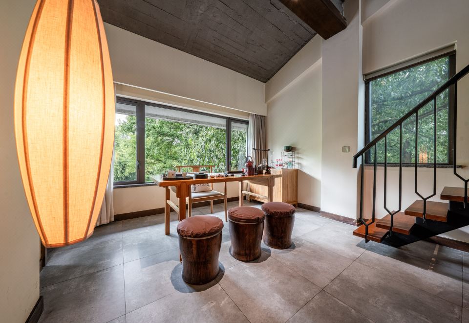 Hangzhou Shusheng Longjing HotelDeluxe Family Loft Suite - 2-Bedroom (Floor Heating)