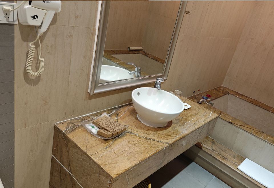 家庭亲子房|独立温泉池