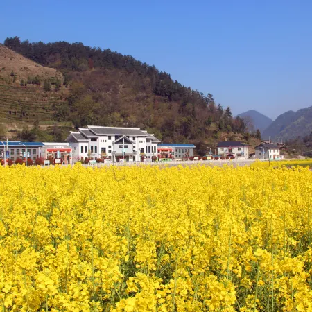Zigui Shengtian Manor