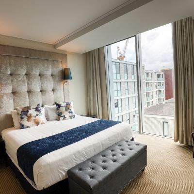 Deluxe King Suite Marsden Viaduct Hotel Promo Code