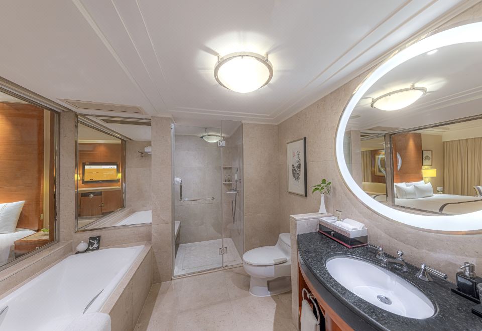 豪华城景大床房