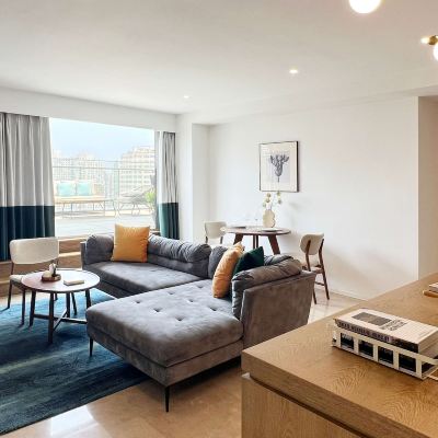 行政三居室（帶私人露台） basePLUS佰舍服務式公寓（上海世博會博物館濱江店）優惠