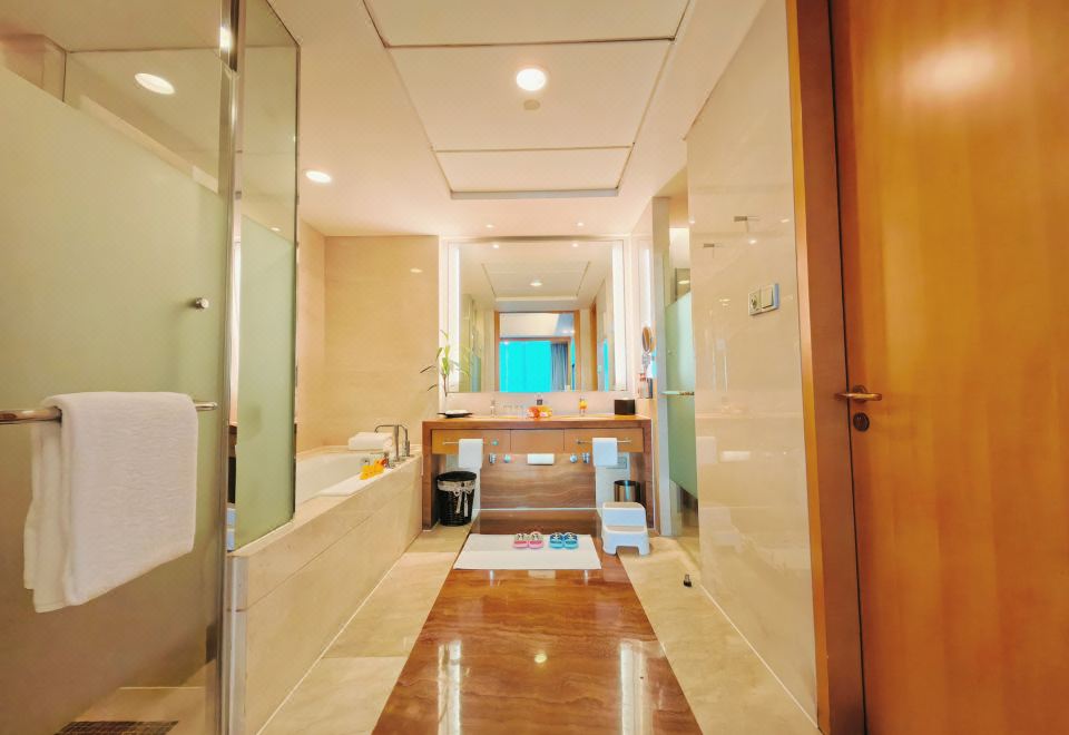 小兔之家親子套房180度江景